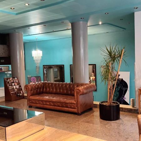 Hotel Tres Sargentos Buenos Aires Esterno foto