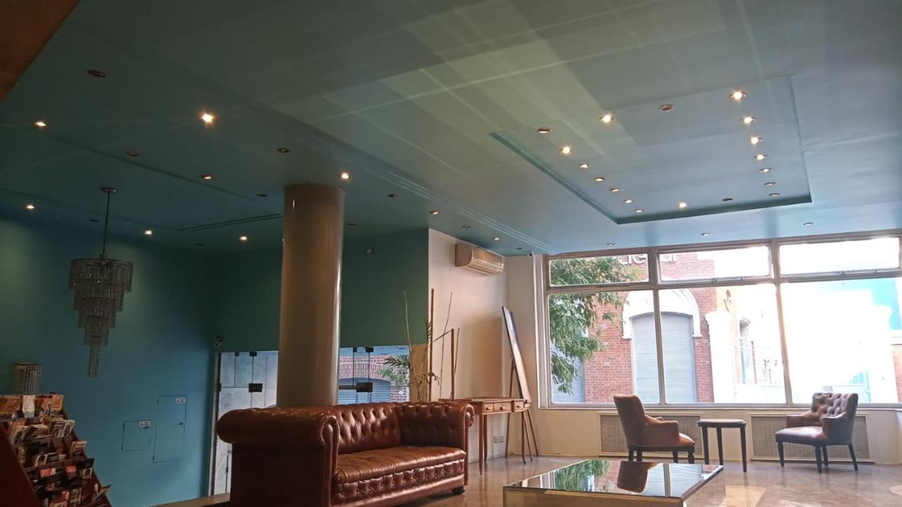 Hotel Tres Sargentos Buenos Aires Esterno foto