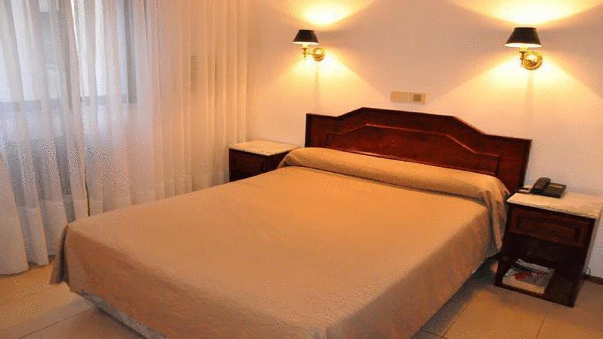 Hotel Tres Sargentos Buenos Aires Esterno foto